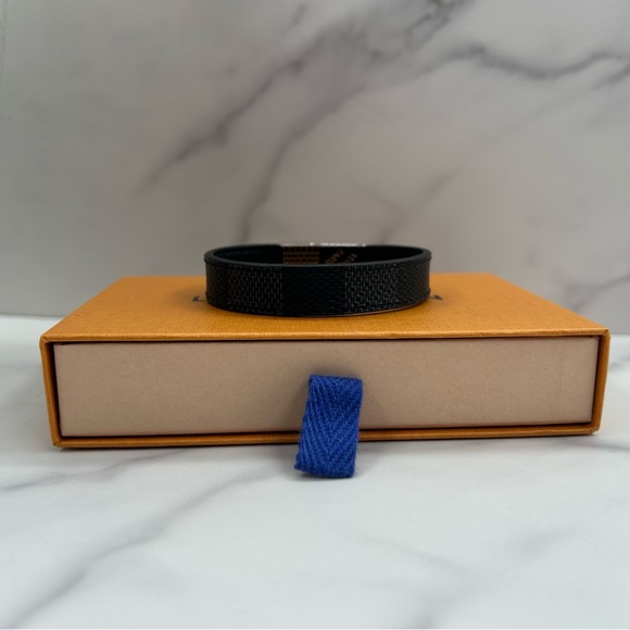 🔥Louis Vuitton•Damier Infini Reversible Bracelet - Picture 4 of 7